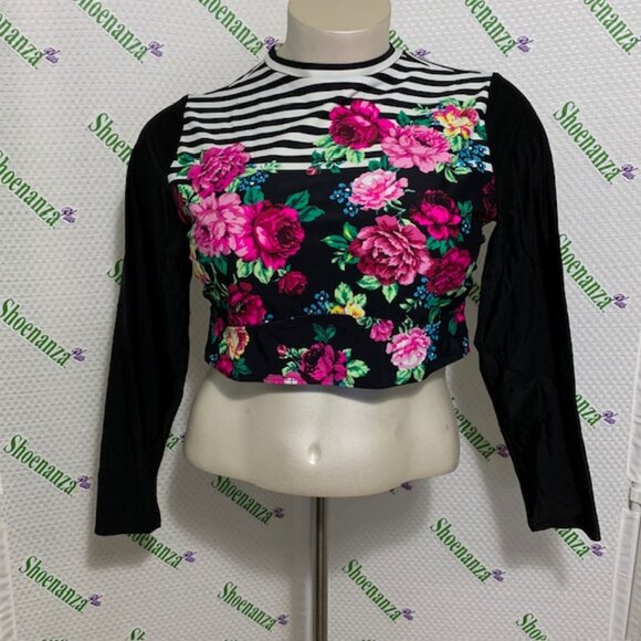 Torrid Swimsuit Swim Top Wireless Cropped Rash Guard Floral Striped Plus 3 22 24 - Picture 1 of 4